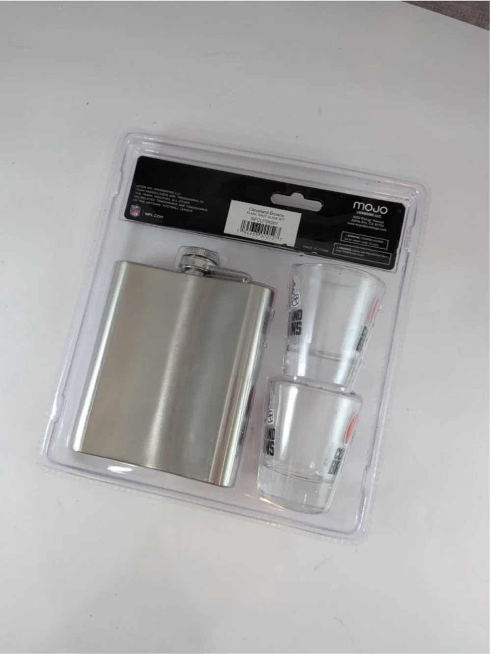 NFL Cleveland Browns Flask and Shot Glass Set